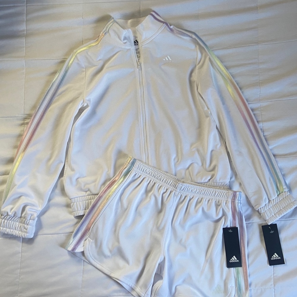 Adidas pastel rainbow set🌈